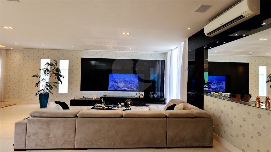 CONDOMÍNIO em TUCURUVI