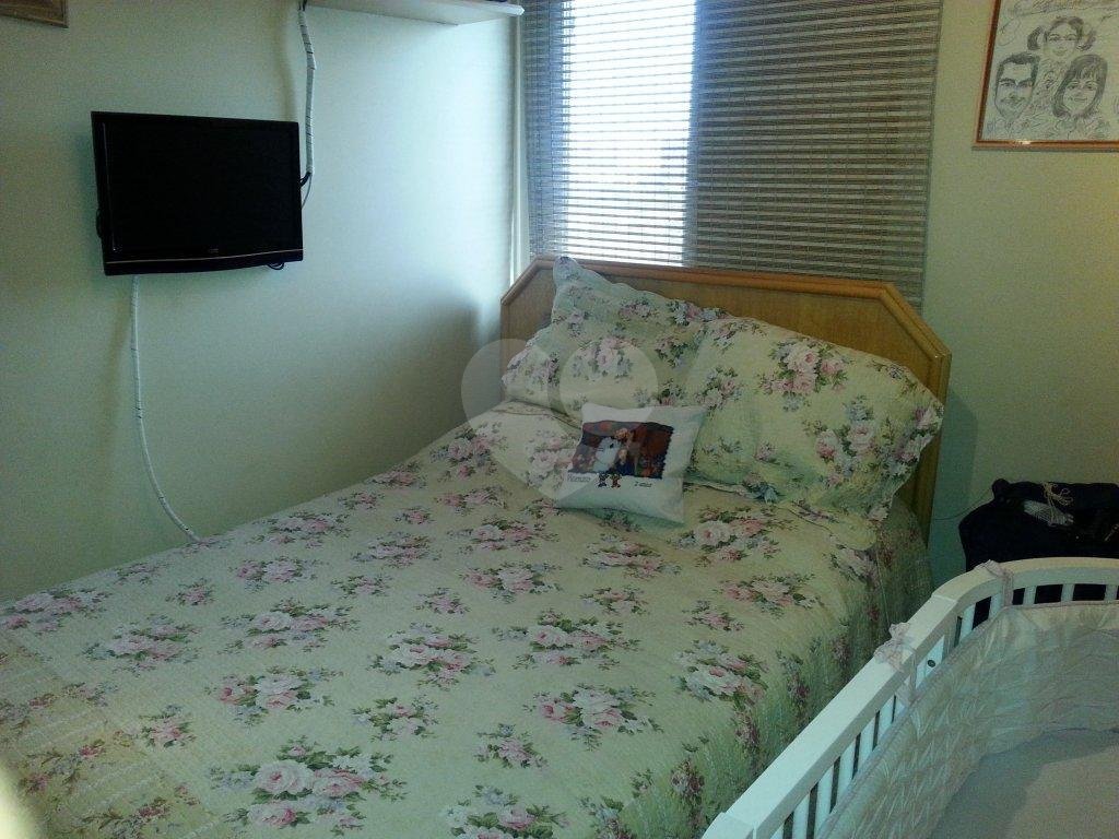APARTAMENTO em PIRITUBA