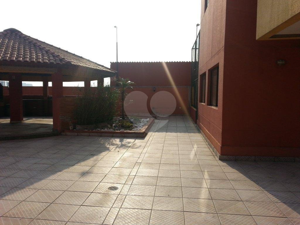 APARTAMENTO em PIRITUBA