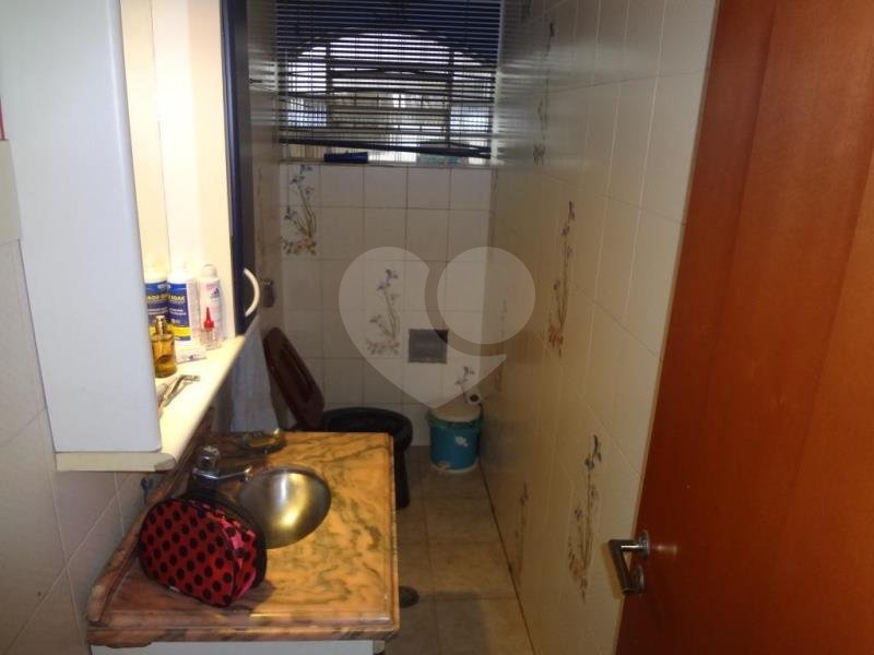 Sobrado à venda com 3 quartos, 280m² - Foto 31