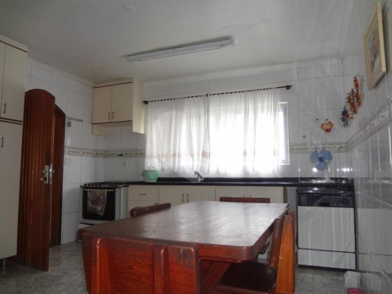 Sobrado à venda com 3 quartos, 280m² - Foto 3