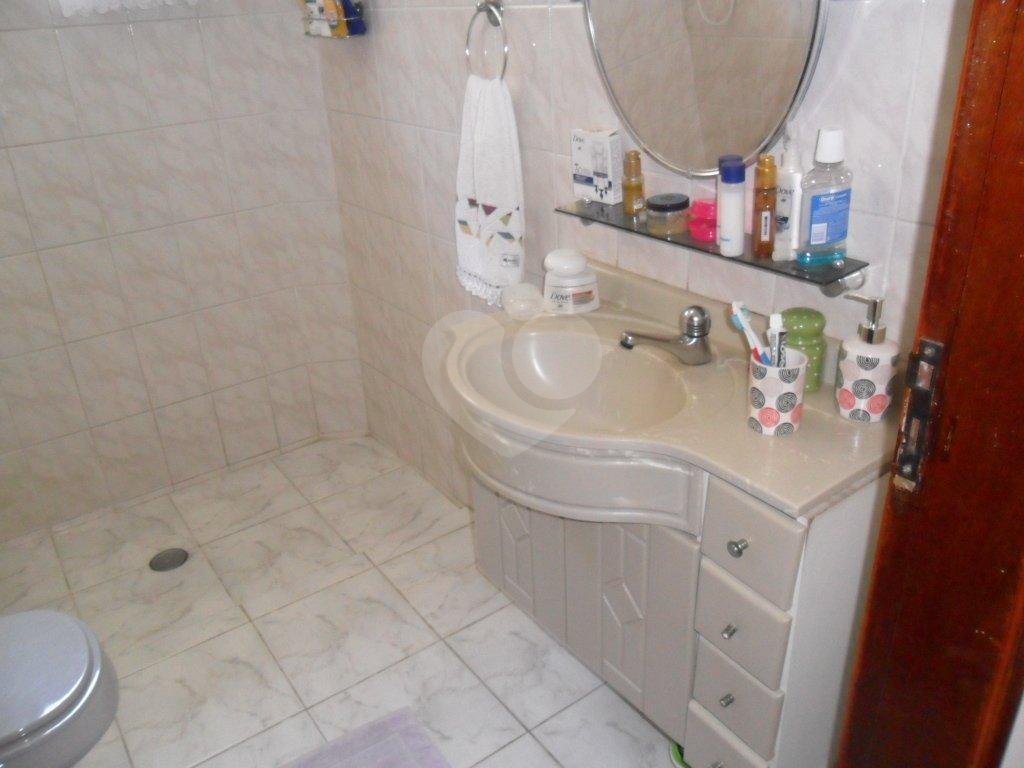 Sobrado à venda com 3 quartos, 300m² - Foto 26