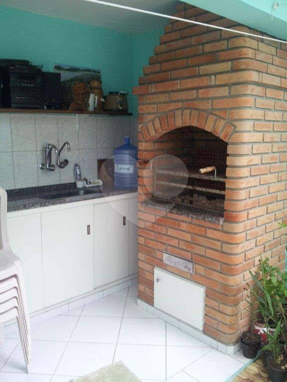 SOBRADO em HORTO FLORESTAL