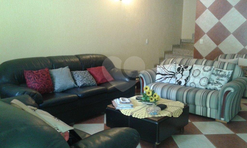 Sobrado à venda com 2 quartos, 101m² - Foto 2