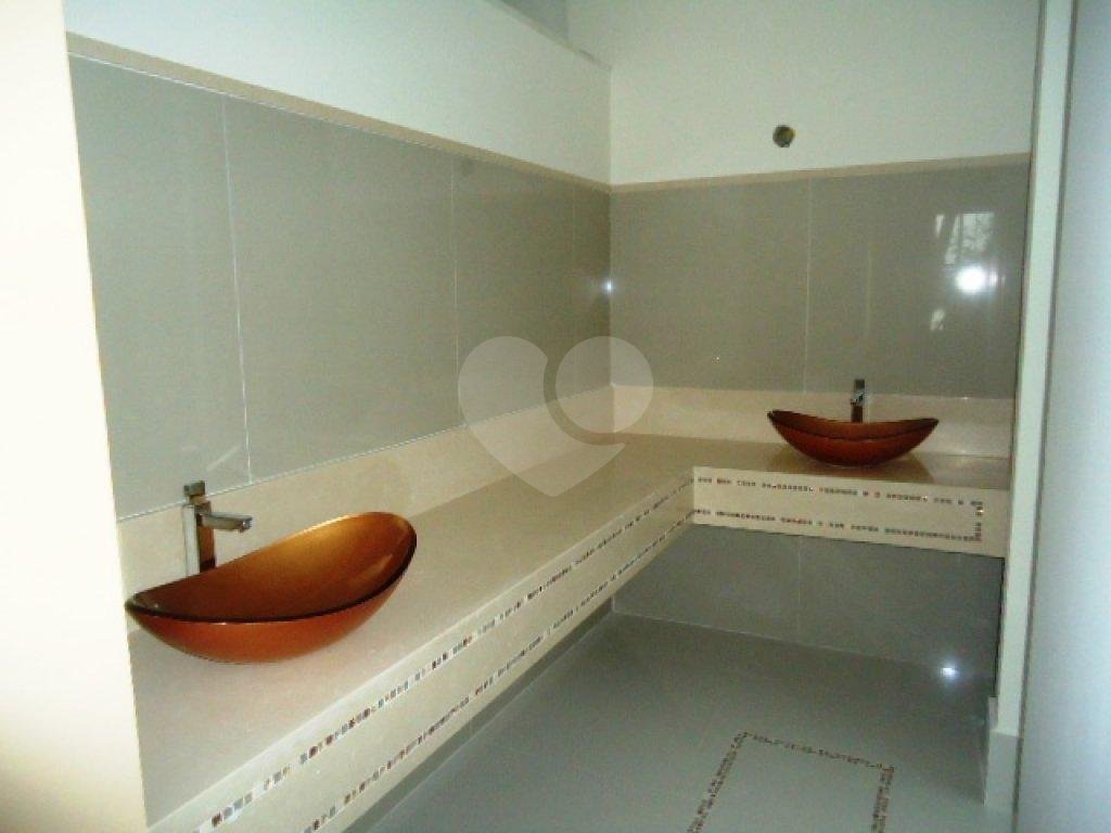 Casa de Condomínio à venda com 4 quartos, 500m² - Foto 25