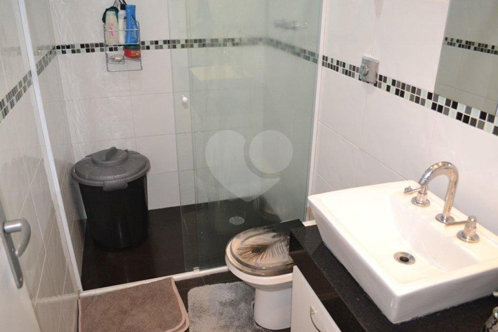 Sobrado à venda com 3 quartos, 250m² - Foto 11