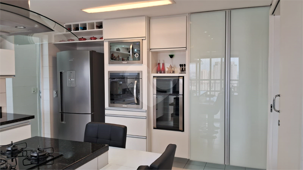 APARTAMENTO em SANTANA