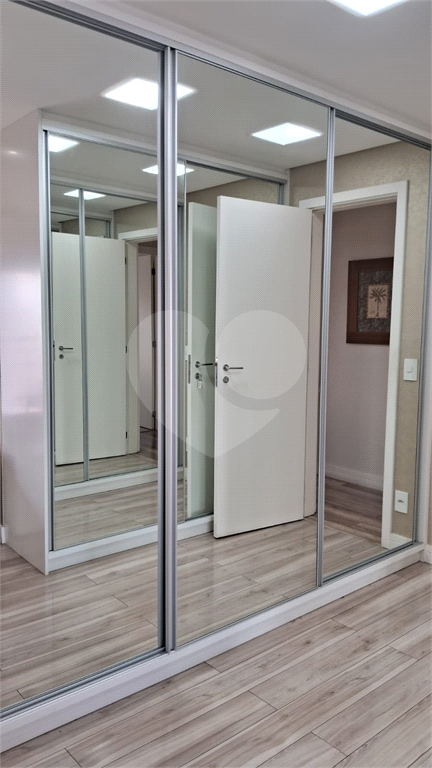 APARTAMENTO em SANTANA