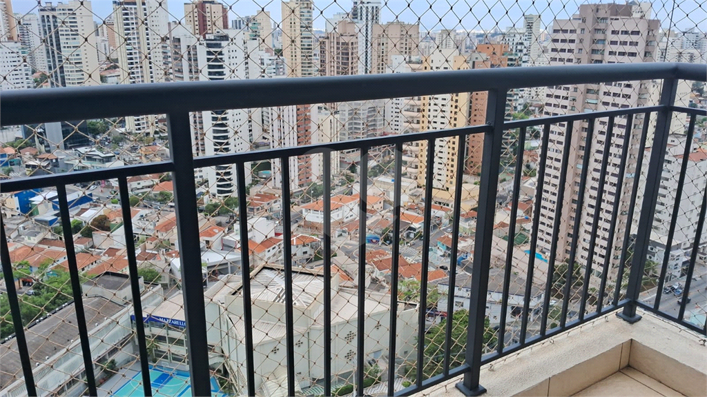 APARTAMENTO em SANTANA