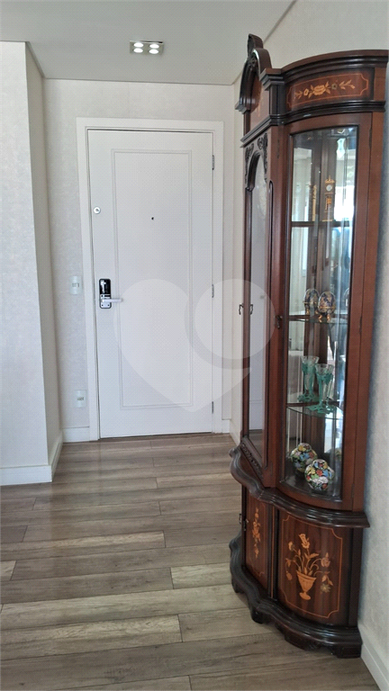 APARTAMENTO em SANTANA