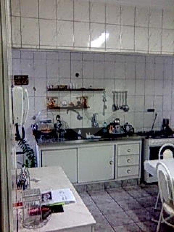 Casa com 2 quartos, 1 vaga, edícula no Bortolândia - São Paulo/SP