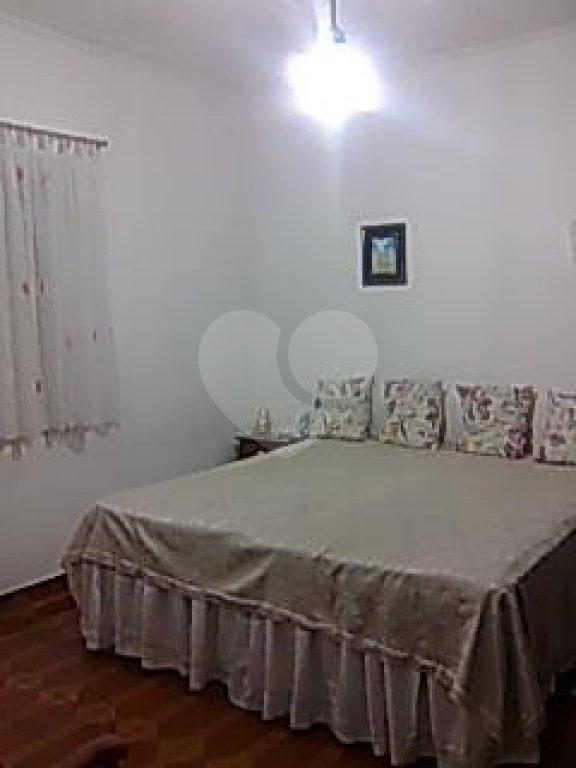 Casa com 2 quartos, 1 vaga, edícula no Bortolândia - São Paulo/SP