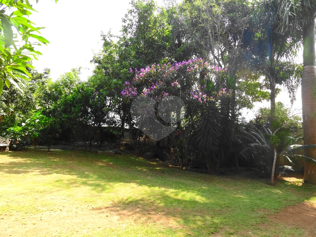 Sobrado 5 suites, piscina com quintal, pomar e piscina no Tremembé