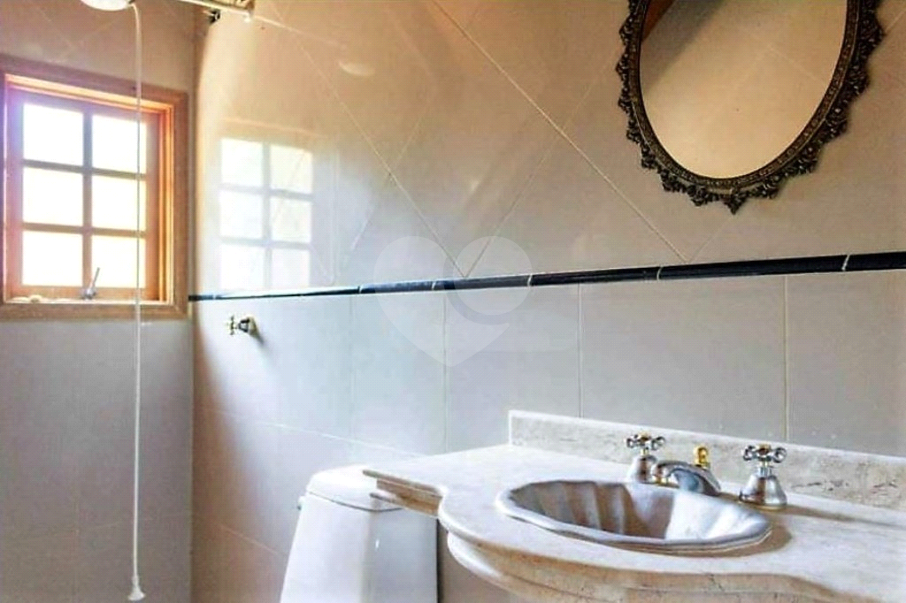 Sobrado 5 suites, piscina com quintal, pomar e piscina no Tremembé