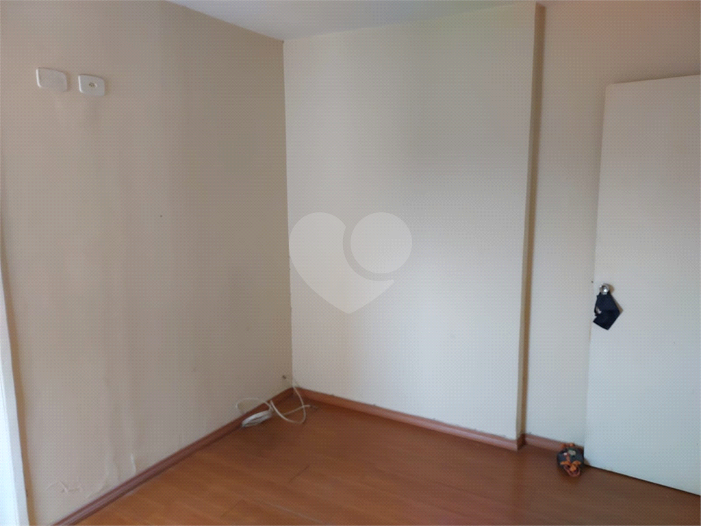 Apartamento à venda com 4 quartos, 154m² - Foto 8