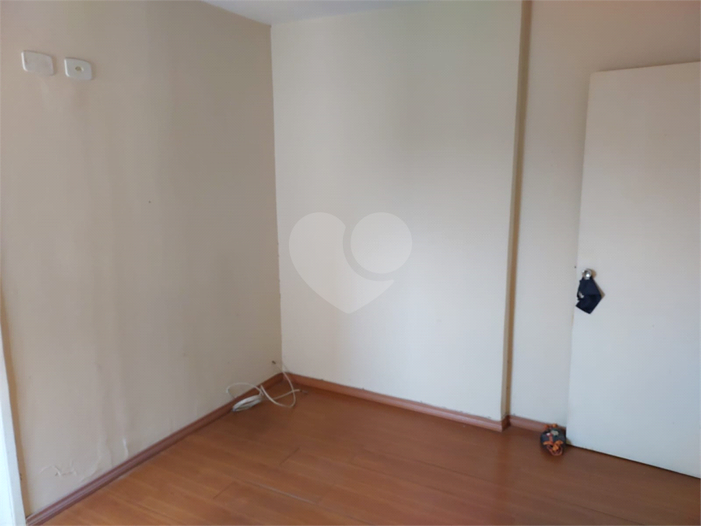 Apartamento à venda com 4 quartos, 154m² - Foto 10