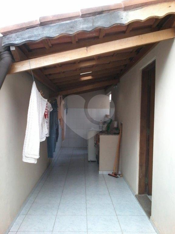 Casa à venda com 2 quartos, 200m² - Foto 25