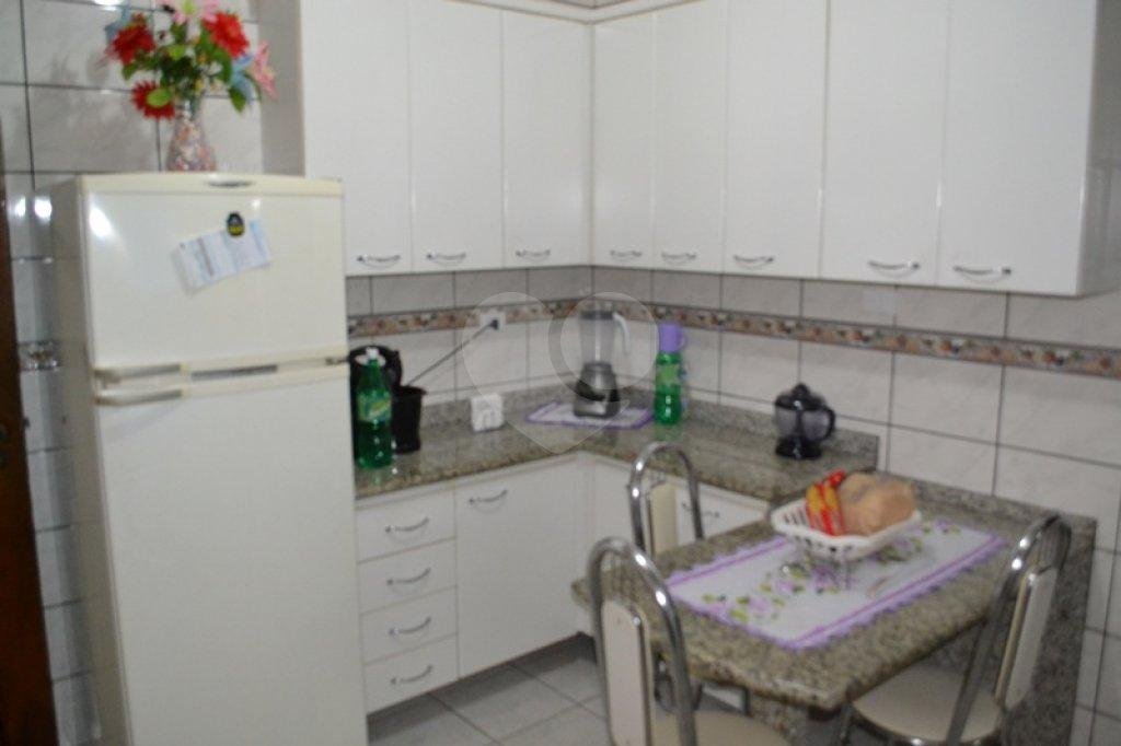 SOBRADO A VENDA NO JARDIM BRASIL - 4 DORMITÓRIOS E 2 VAGAS DE GARAGEM