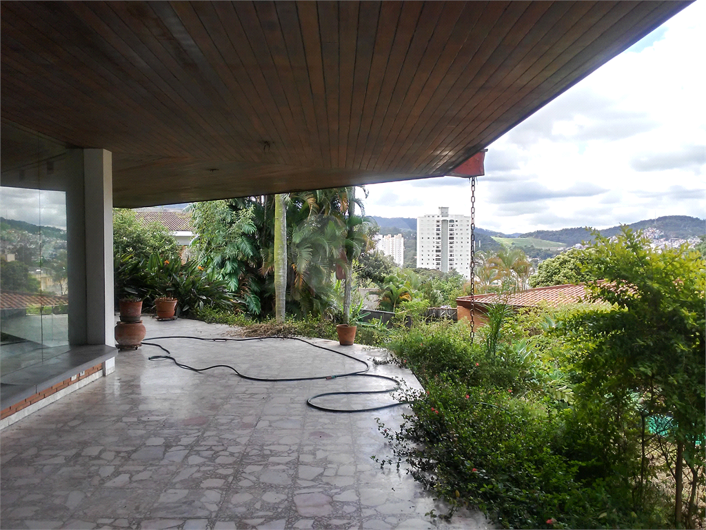 Casa, 4 dormitórios, 1 suíte, 10 vagas, à venda e para locação, no Tremembé, em São Paulo