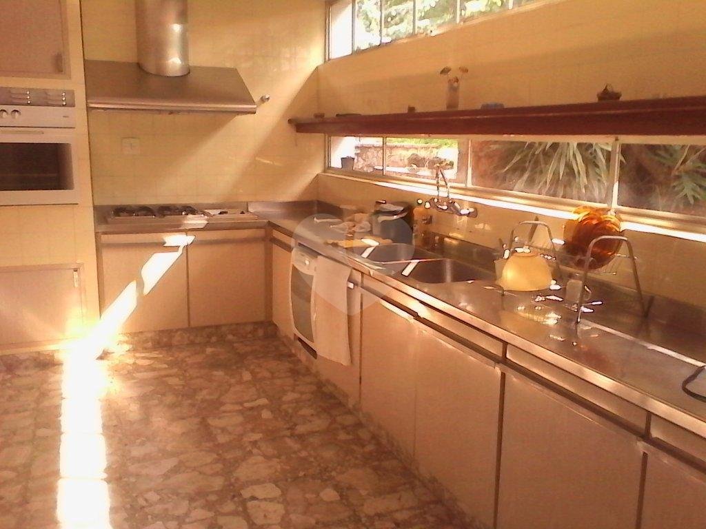 Casa, 4 dormitórios, 1 suíte, 10 vagas, à venda e para locação, no Tremembé, em São Paulo
