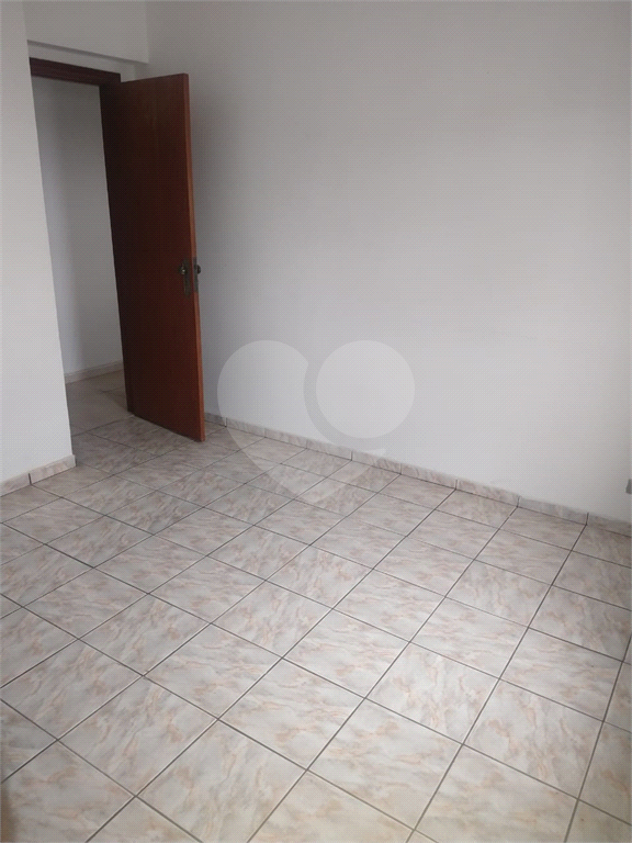 Apartamento com 3 dormitórios