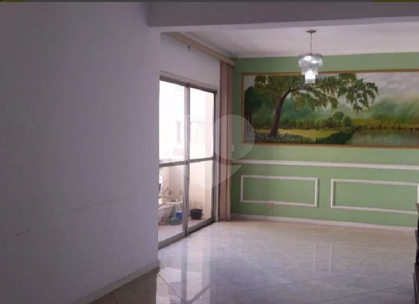 Apartamento com 3 dormitórios