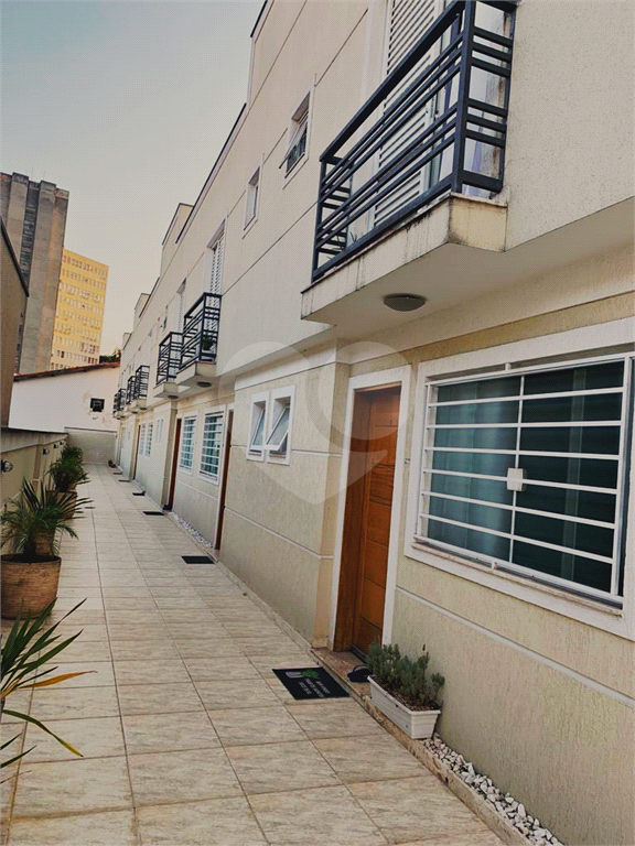 VENDA - Sobrado em Condomínio Fechado no Tucuruvi – 2 suítes, 2 vagas e localização privilegiada