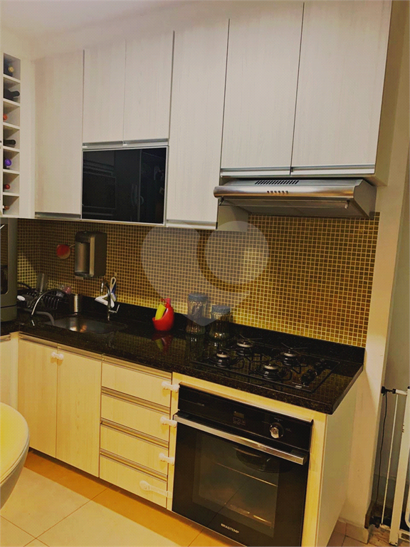 VENDA - Sobrado em Condomínio Fechado no Tucuruvi – 2 suítes, 2 vagas e localização privilegiada