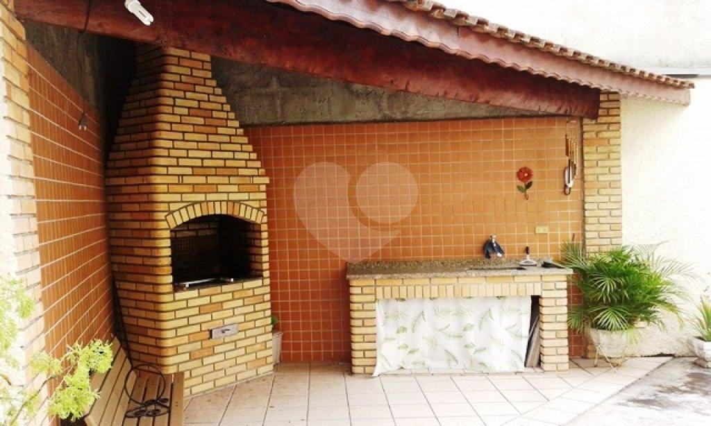 Casa de Condomínio à venda com 3 quartos, 197m² - Foto 18