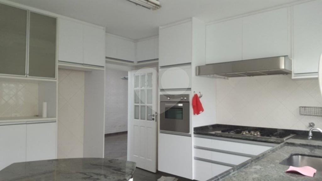 Sobrado nas Palmas do tremembé