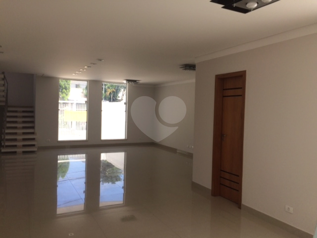 Sobrado nas Palmas do tremembé