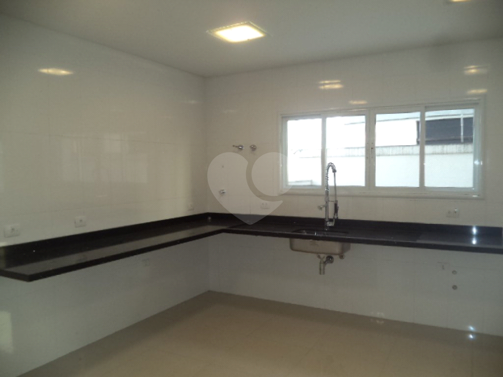 Sobrado nas Palmas do tremembé