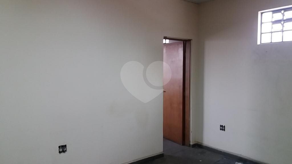 Prédio comercial com 11 salas para venda a 1 km do metro santana