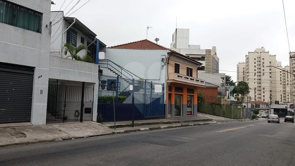 Prédio comercial com 11 salas para venda a 1 km do metro santana