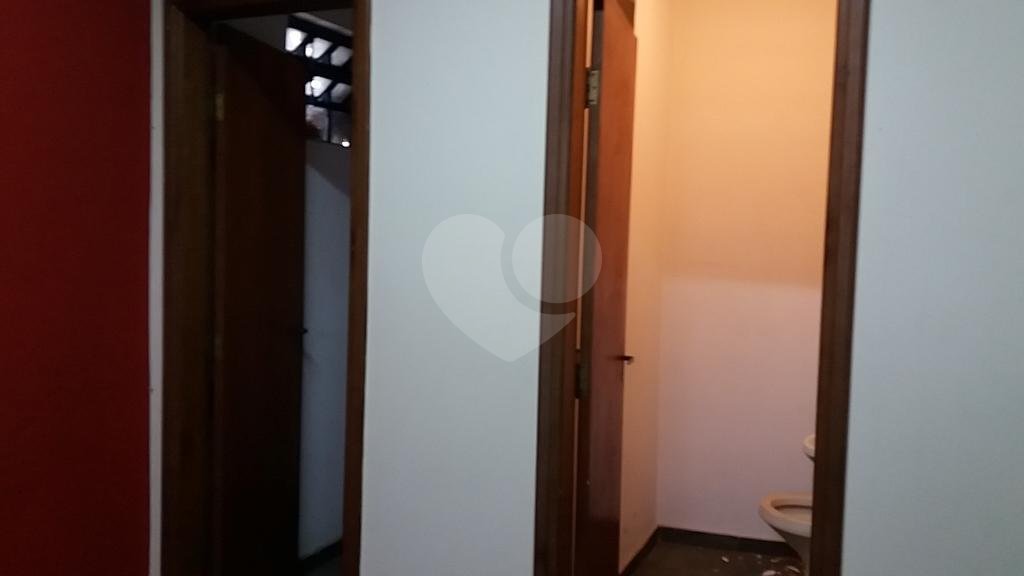 Prédio comercial com 11 salas para venda a 1 km do metro santana