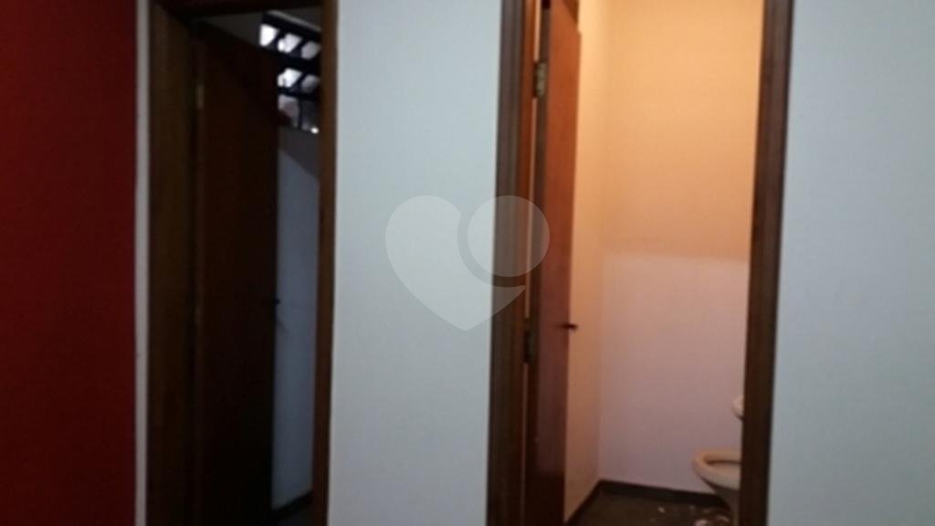 Prédio comercial com 11 salas para venda a 1 km do metro santana