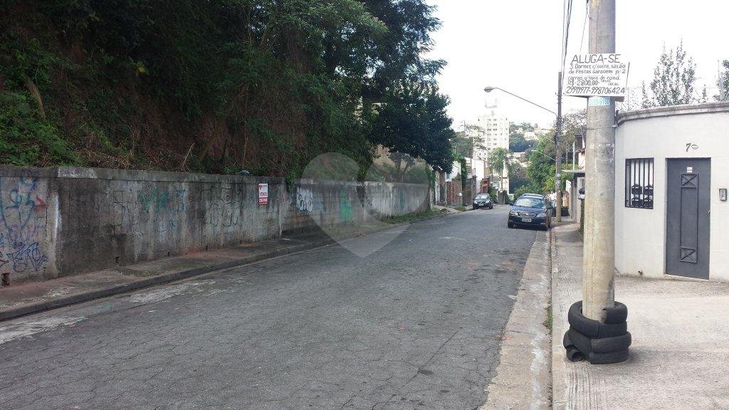 Espetacular Terreno com Frente para duas Ruas,Ótimo para Construção de Condomínio de Alto Padrão!!