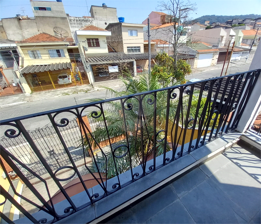 Sobrado à venda, 4 quartos - 1 suíte -  6 vagas -Tremembé