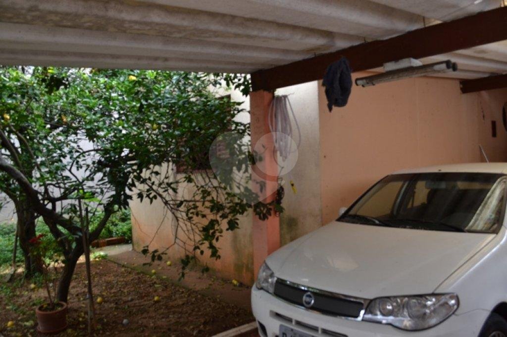 TERRENO PLANO COM ÓTIMA LOCALIZAÇÃO IDEAL PARA CONSTRUTOR