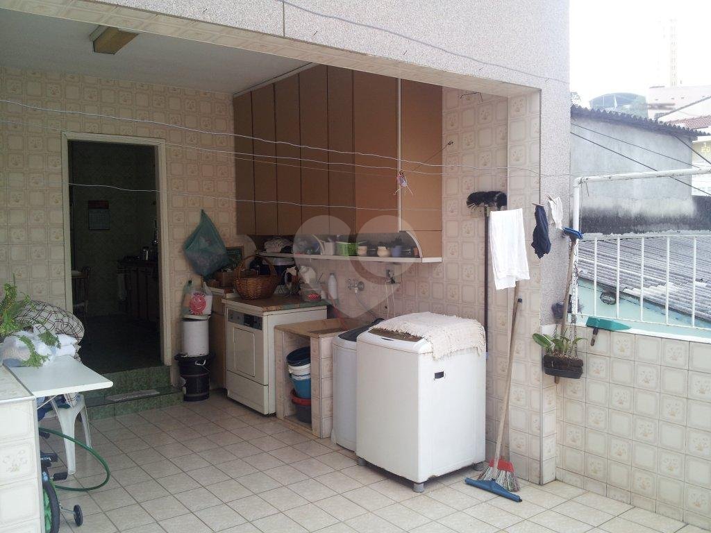 SOBRADO A VENDA NA VILA LEONOR - PRÓX. AV. CONCEIÇÃO - 3 DORMS, CHURRASQUEIRA E 2 VAGAS DE GARAGEM