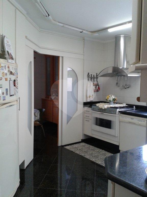 Apartamento à venda com 4 quartos, 320m² - Foto 18