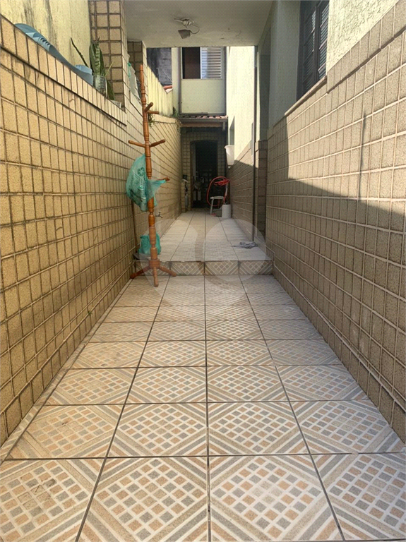 Sobrado à venda no bairro da Água Fria com 4 dormitórios e 2 vagas