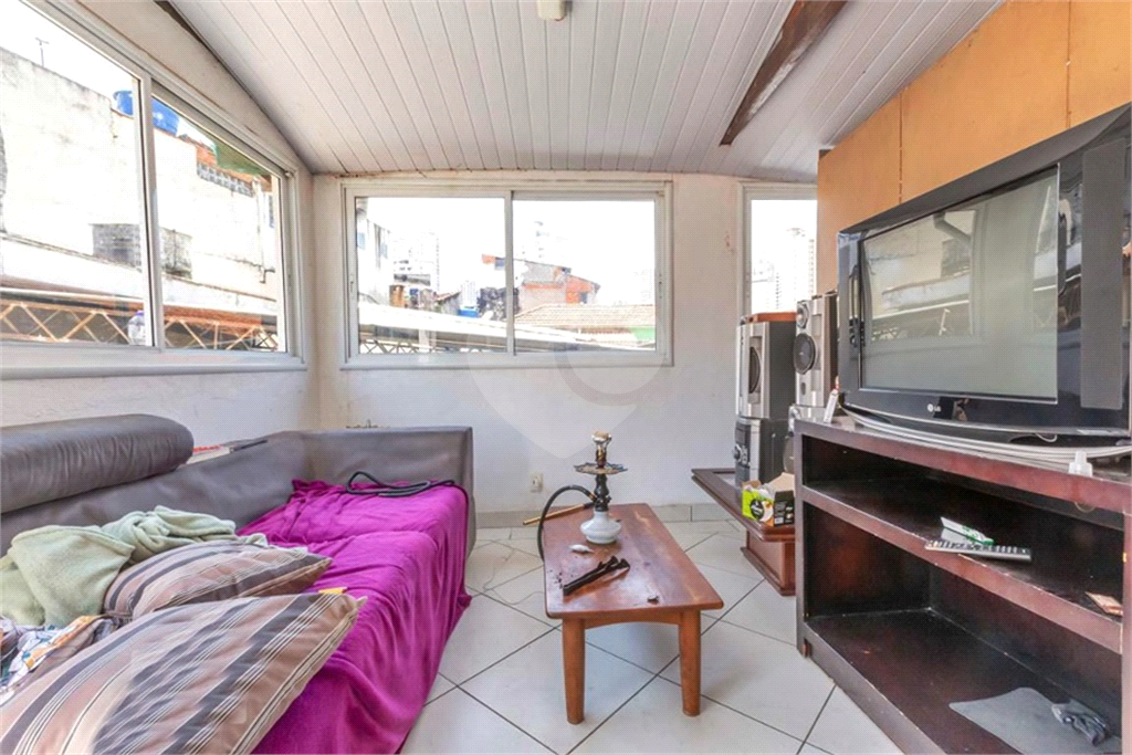 Sobrado à venda no bairro da Água Fria com 4 dormitórios e 2 vagas