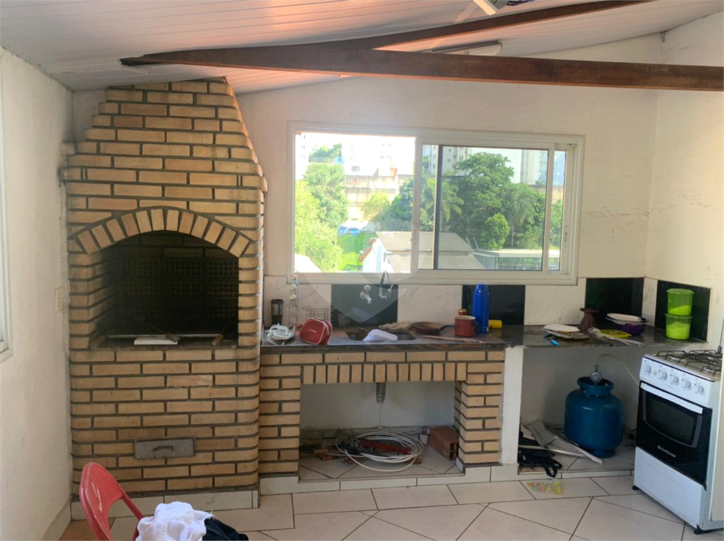 Sobrado à venda no bairro da Água Fria com 4 dormitórios e 2 vagas