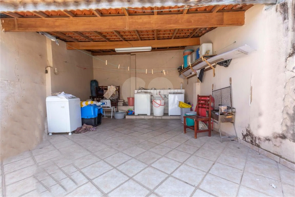 Sobrado à venda no bairro da Água Fria com 4 dormitórios e 2 vagas