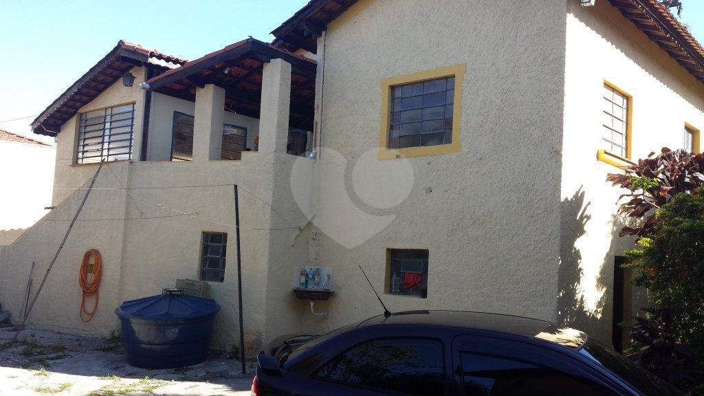 Terreno com 1000 metros em Avenida de grande movimento em local muito valorizado para fazer prédio!