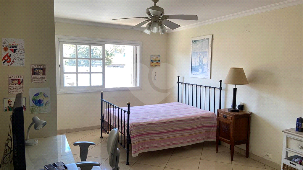 Ampla casa térrea nas Palmas do Tremembé com 3 suítes e quintal enorme.