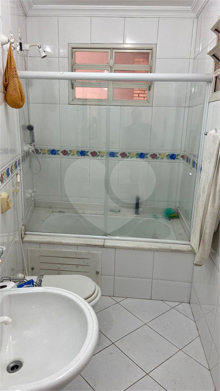Ampla casa térrea nas Palmas do Tremembé com 3 suítes e quintal enorme.