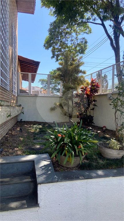 Ampla casa térrea nas Palmas do Tremembé com 3 suítes e quintal enorme.