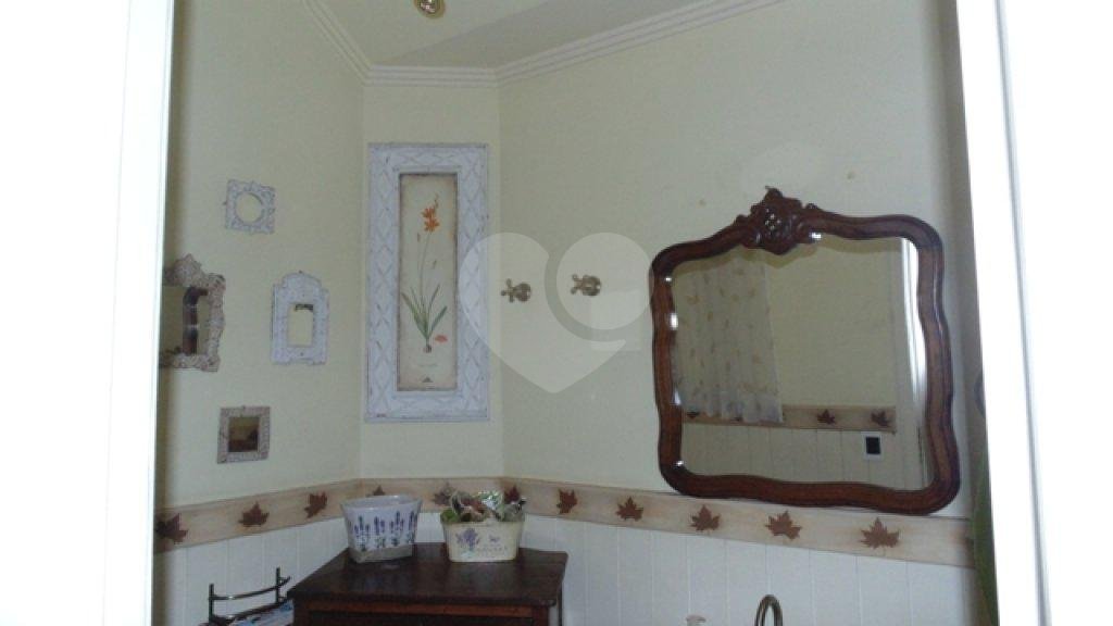 Ampla casa térrea nas Palmas do Tremembé com 3 suítes e quintal enorme.